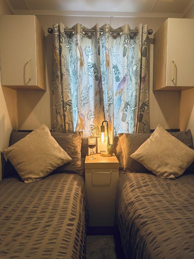Вилла The Hideaway Скарборо Экстерьер фото